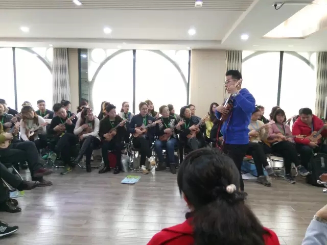 来睿卡一起过情人节，睿卡全国内训第九期火爆开启！